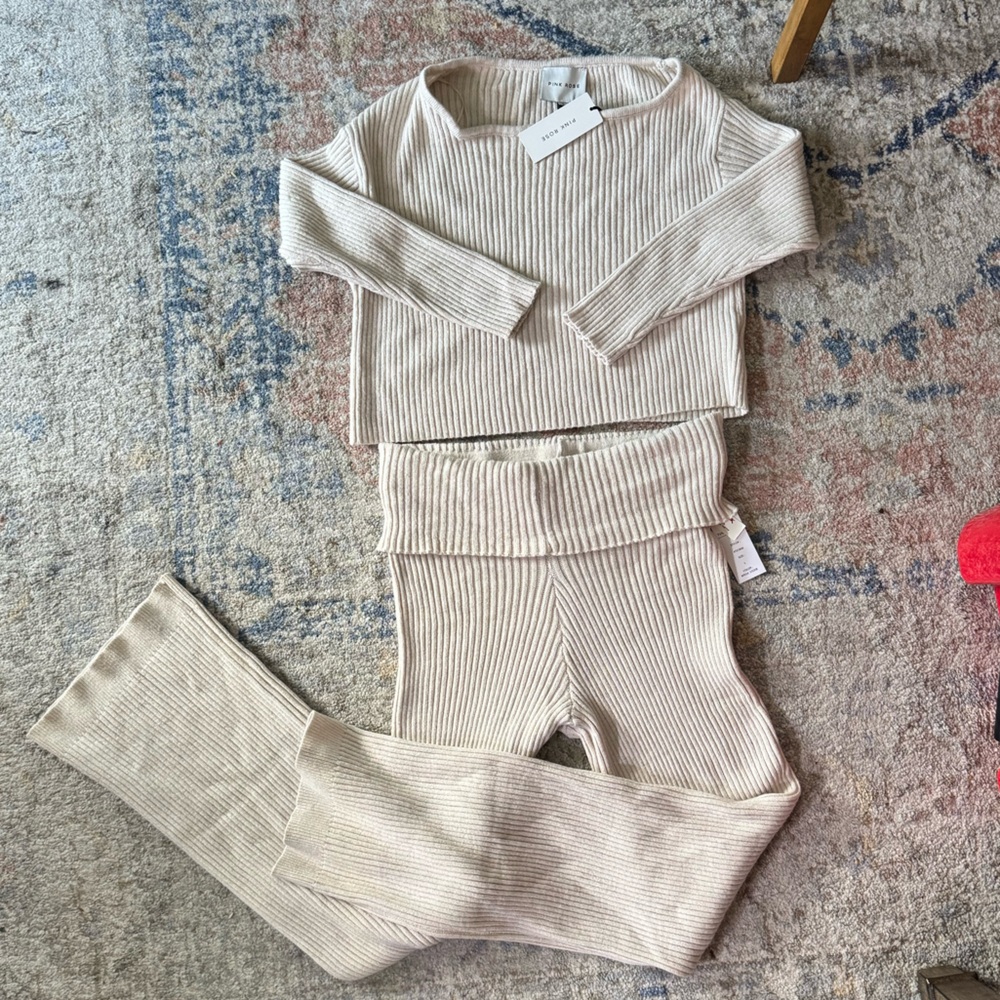 Ribbed Cream lounge set